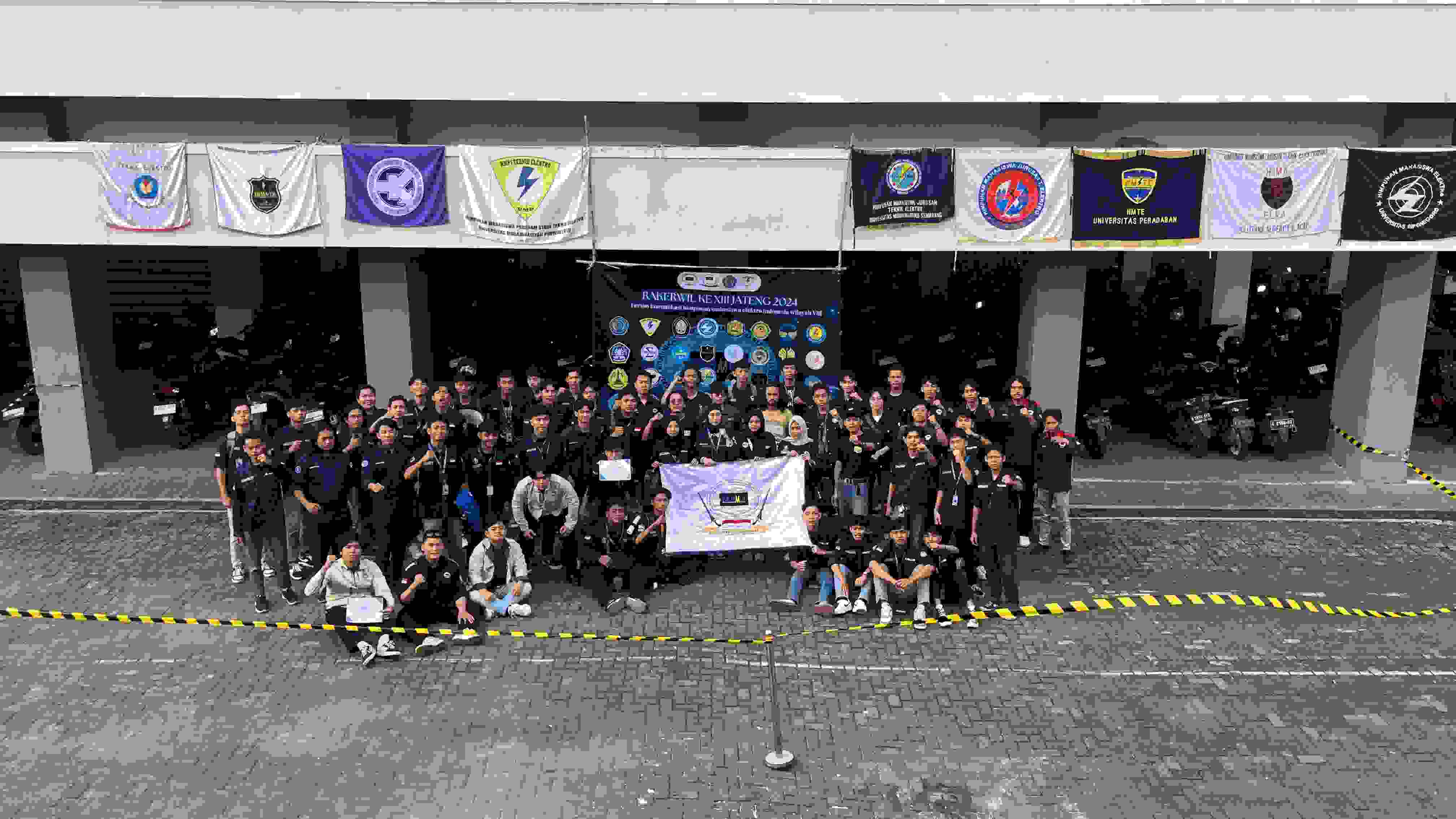 Penutupan Kegiatan dan Foto Bersama